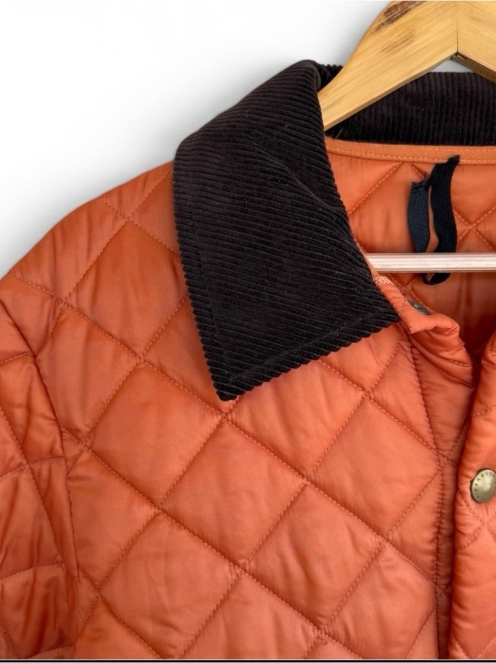 Barbour Orange Quilted Lightweight Jacket with Brown Corduroy Collar - Picture 2 of 10